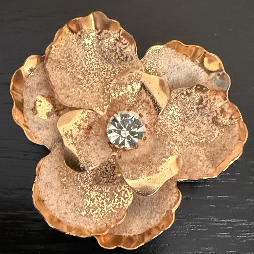 Vintage Texture Pansy Flower with Single Rhinestone Brooch